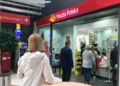 Poczta Polska nie chce być drugą Żabką. Na pocztę pójdziemy… po schronienie