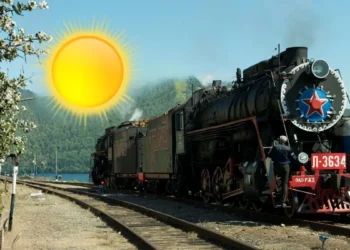 Kolejarze myśleli, że ktoś psuje urządzenia. Robiło to Słońce
