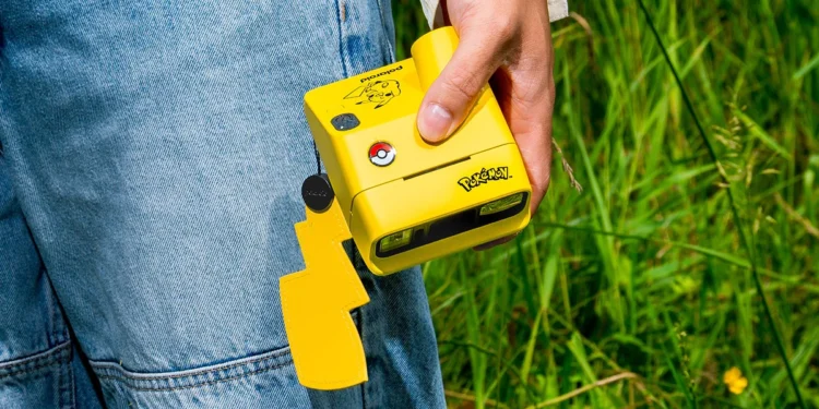 Polaroid dogadał się z Pikachu. Chcę ten aparat natychmiast