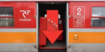 Tną ostro ceny biletów. Długi weekend ma iść po torach