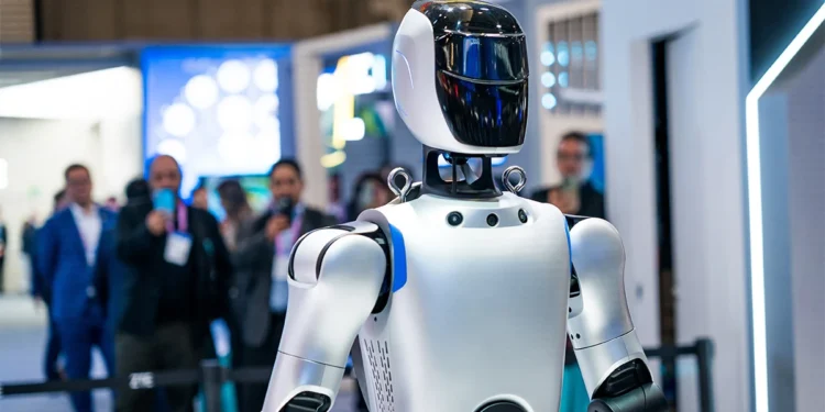 Zamiast aut chcą składać humanoidalne roboty. Zaskakujący pomysł na polskie fabryki