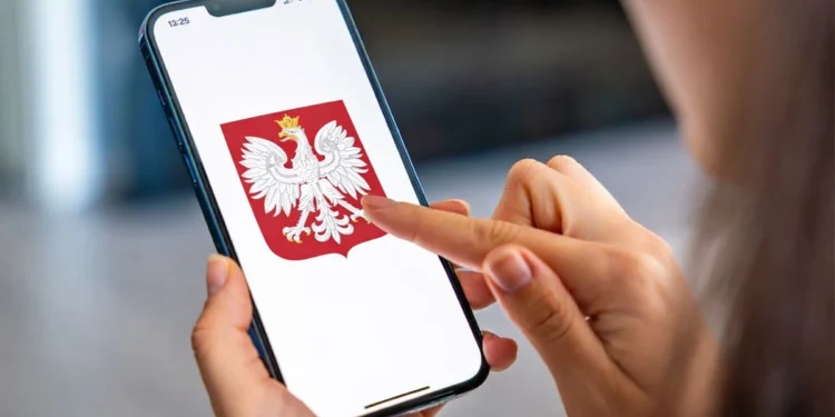 Rząd szykuje własny komunikator. WhatsApp i Messenger wylatują