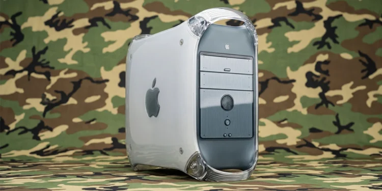 Apple wyprzedził Anthropic o 27 lat. Pentagon uznał ich komputer za broń