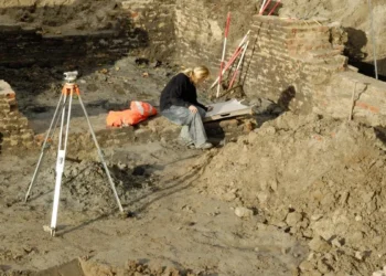 Nie wiedzieli, kim byli ci ludzie. Białka sprzed 200 tys. lat zdradziły prawdę