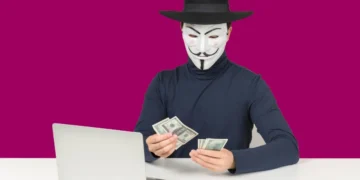 Revolut dał się nabrać na fałszywego urzędnika. Wyciekły bardzo wrażliwe dane