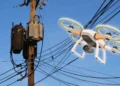 Dron do niszczenia sieci energetycznych. Ładunek jest w skrzydłach