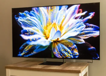 Sony Bravia 9 II to najbardziej kolorowy TV na rynku. Pierwszy raz testuję coś takiego