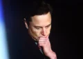 Rzucili się na akcje SpaceX i stracili krocie. Po kieszeni dostał nawet Elon Musk