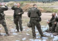 Chcą zmienić zasady systemu kaucyjnego. Armia ma strzelać, nie zbierać butelki