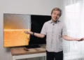 Telewizor TCL C8L 65''- SQD-Mini LED, który olśniewa. Recenzja