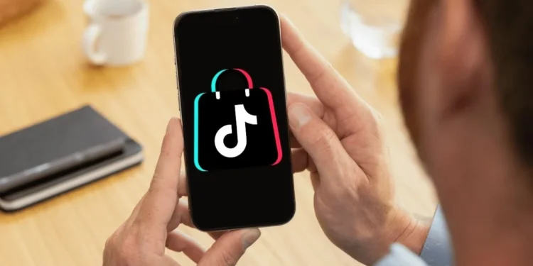 TikTok w Polsce oficjalnie stał się sklepem. Jak to działa?