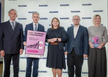 Jak przerwać spiralę przemocy? Rząd i nauczyciele łączą siły