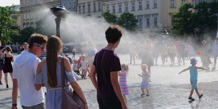 Mordercze upały wymuszają zmiany. Największe atrakcje bez tłumów i potu