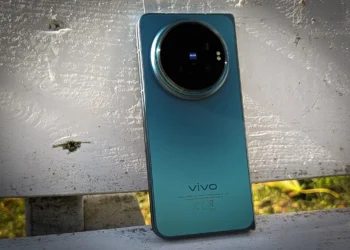 Telefon uratował mi wakacje. vivo X Fold6 oszczędza miejsce w plecaku