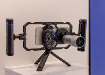 Znamy ceny Vivo X300 Ultra. Telefon, który chce być aparatem dla profesjonalistów