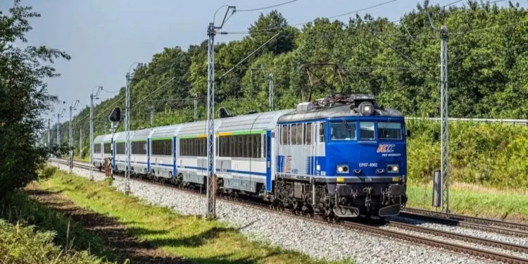 PKP wskazało bazę „rakiet na szynach”. Ma być co najmniej 320 km/h