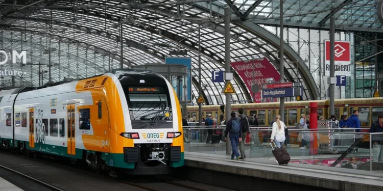 Polska kolej szturmuje Niemcy. Nasi przywracają historyczny korytarz