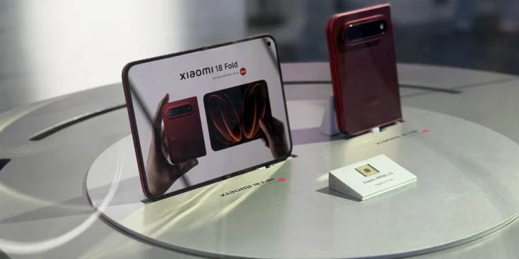 Xiaomi 18 Fold na żywo. Chiny wyprzedziły Apple'a