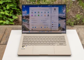 Kilogram, który chce zmienić świat. Asus Zenbook A14 – recenzja